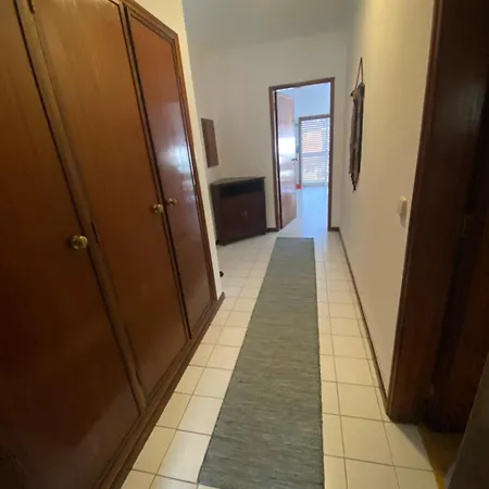 Perto Da Com 2 Quartos *